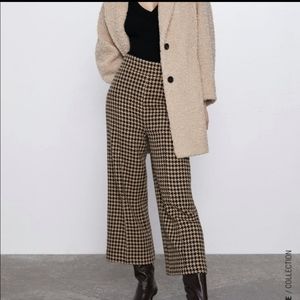 NWT ZARA straight pants.